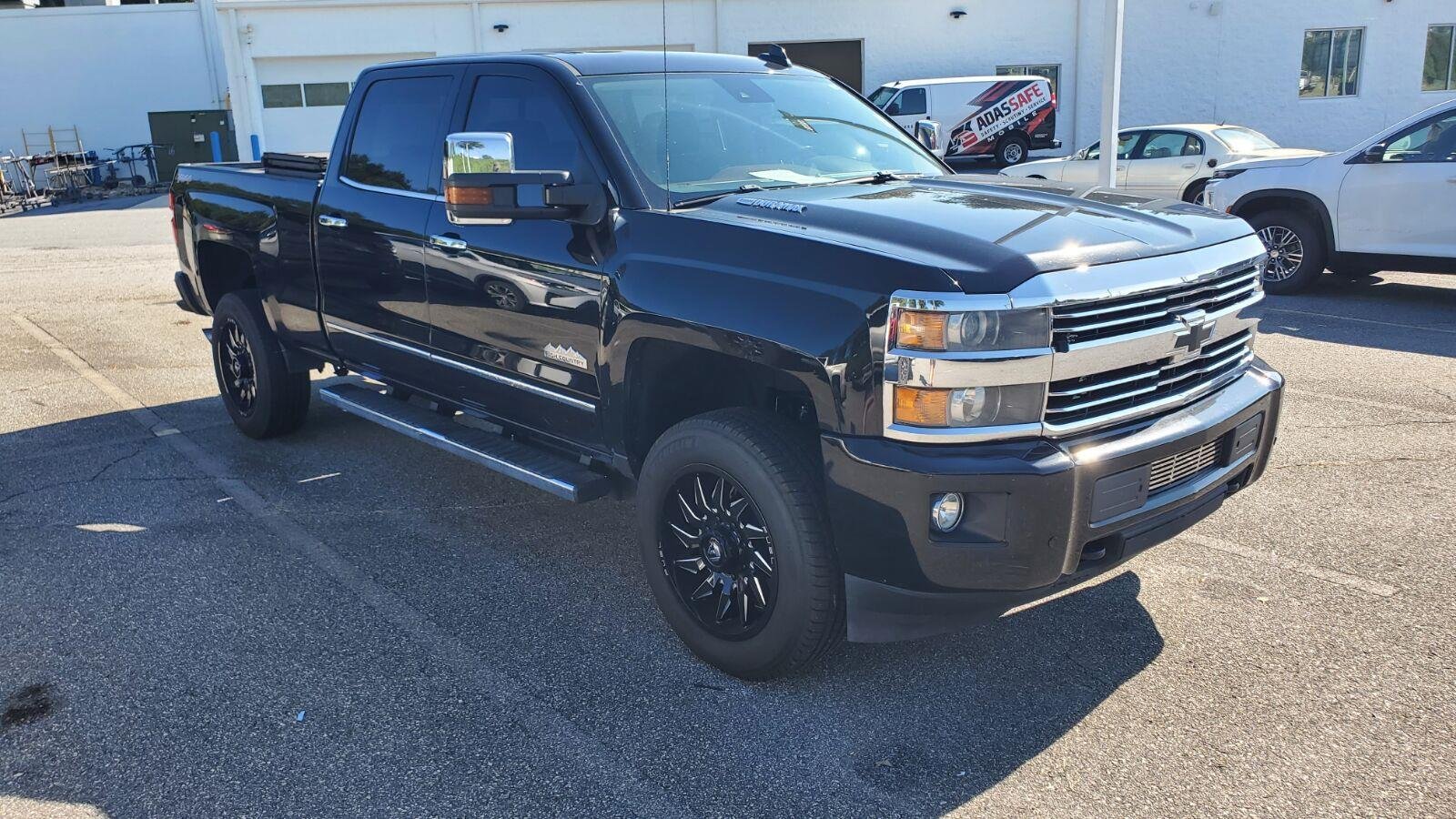 Used 2015 BLACK Chevrolet High Country image 2
