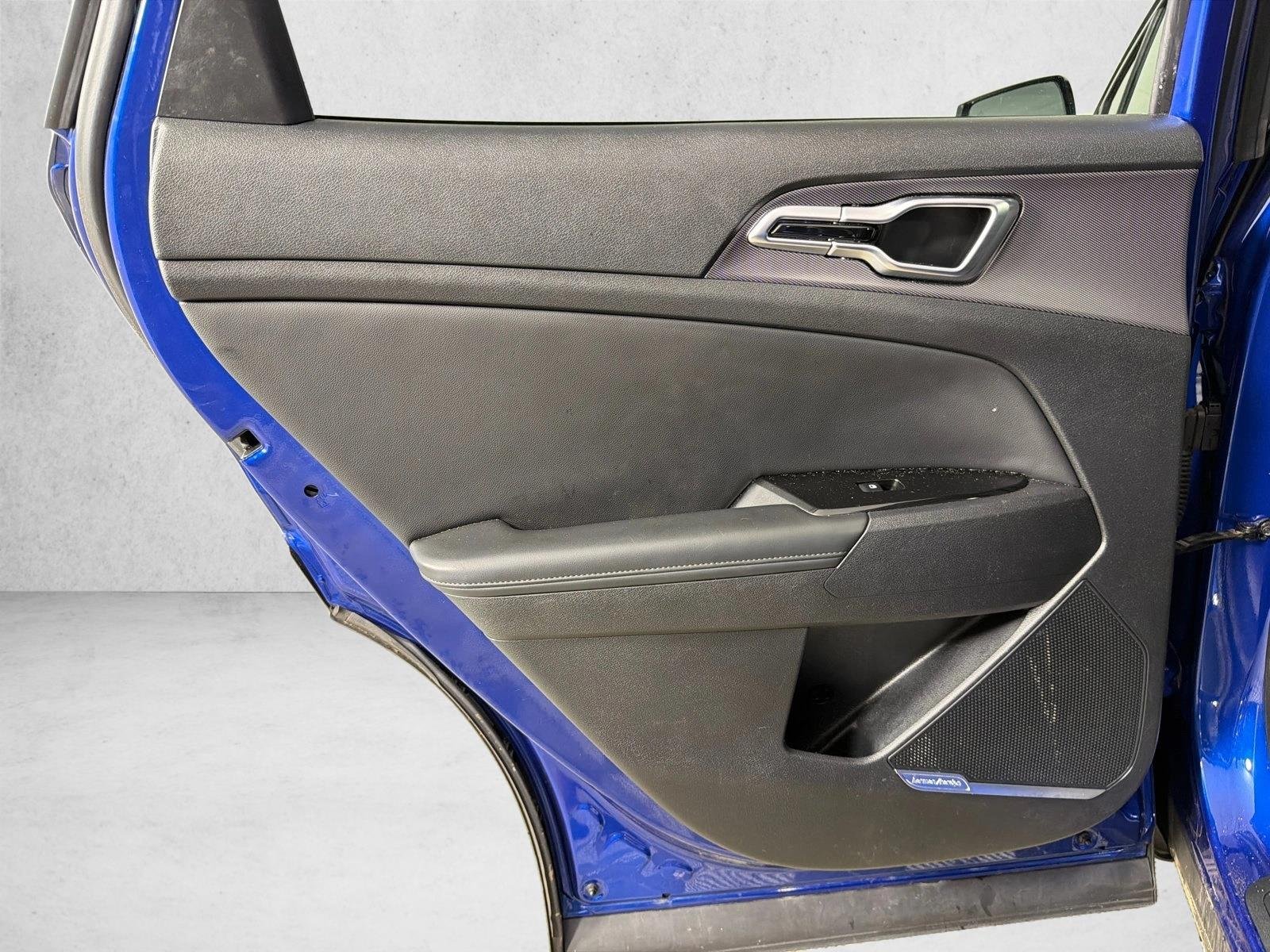 Used 2023 Sapphire Blue Kia SX-Prestige image 24