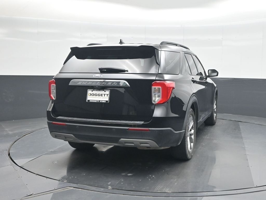 Used 2021 Black Ford XLT image 25