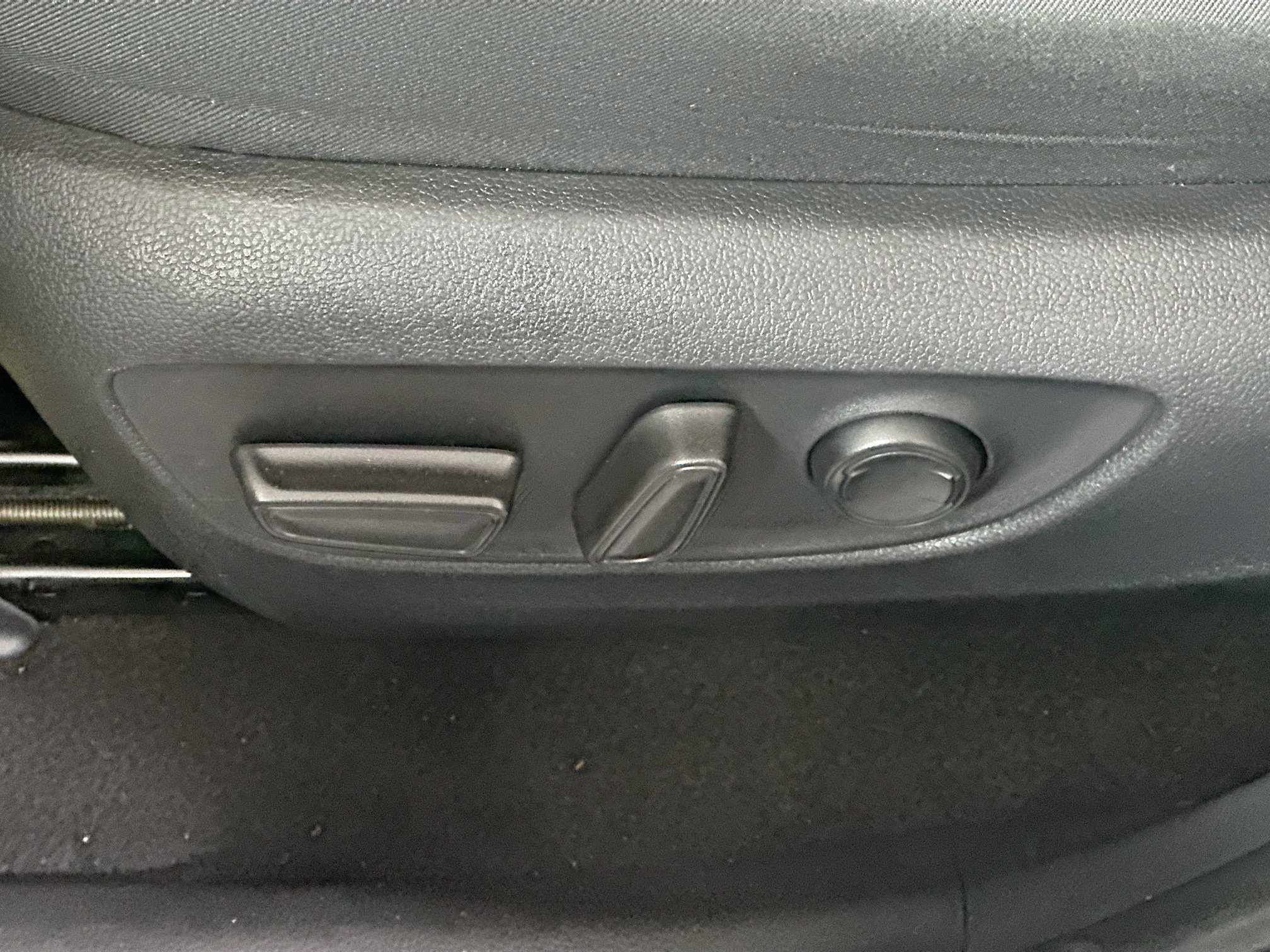 Used 2023 Lunar Toyota XLE image 13
