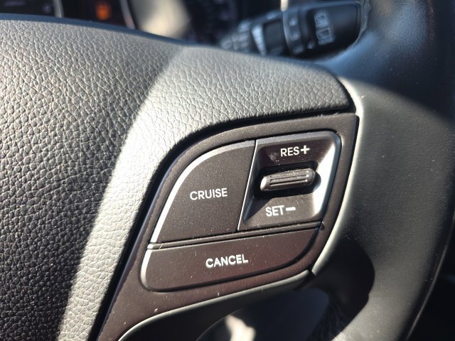 Used 2018 Mineral Gray Hyundai 2.4 Base image 17