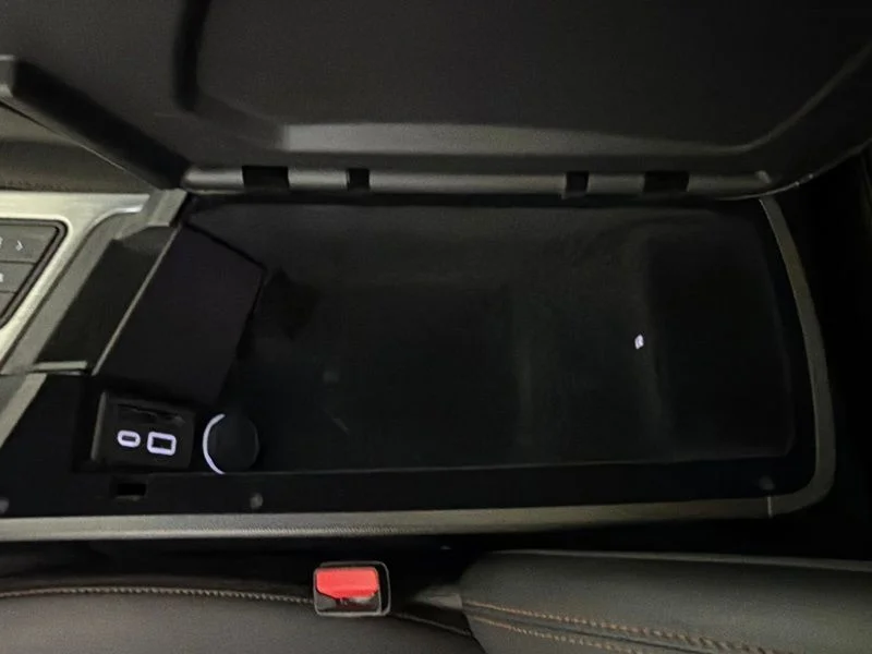 Used 2021 Black Cadillac Sport image 37