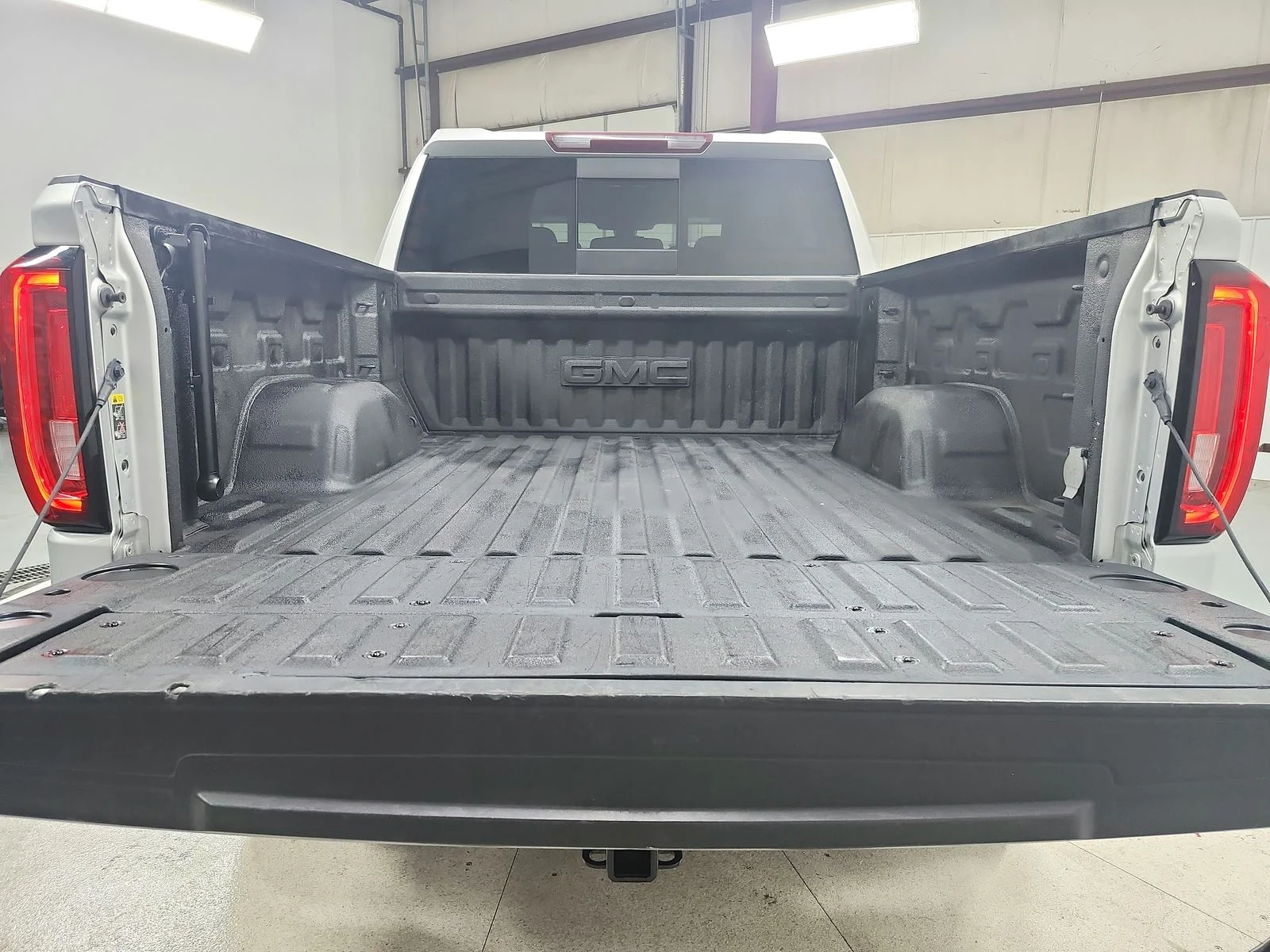 Used 2021 Quicksilver Metallic GMC SLT image 52