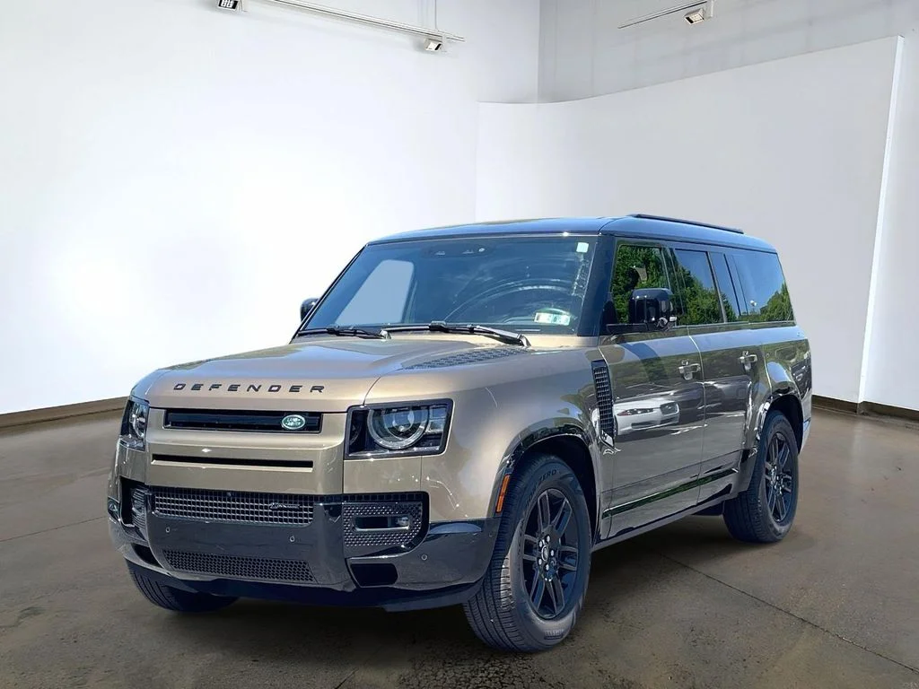 Used 2023 Santorini Black Metallic Land Rover X-Dynamic SE image 1