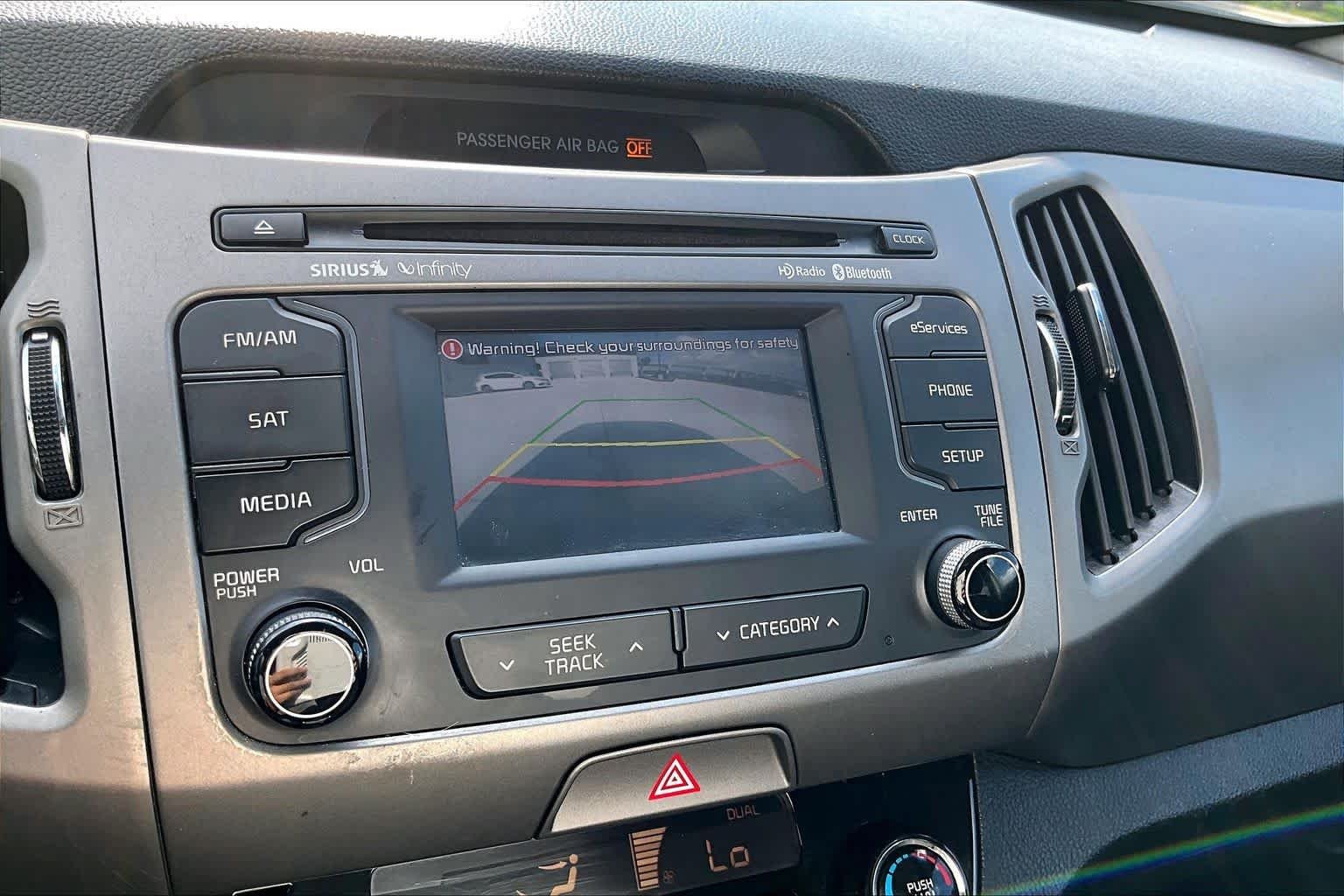 Used 2014 Sage Green Kia EX image 24