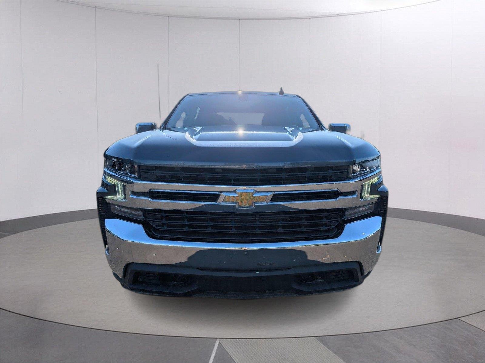 Used 2022 Shadow Gray Metallic Chevrolet LT image 10