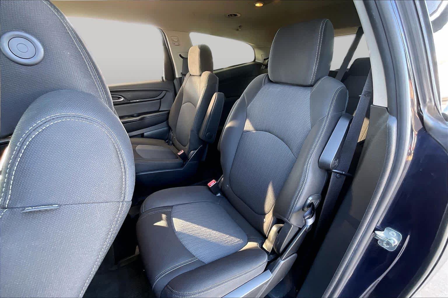 Used 2017 Blue Velvet Metallic Chevrolet LT image 19