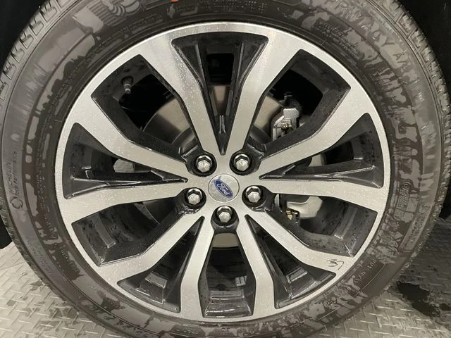 2026 Ford Explorer ST-Line - Photo 10