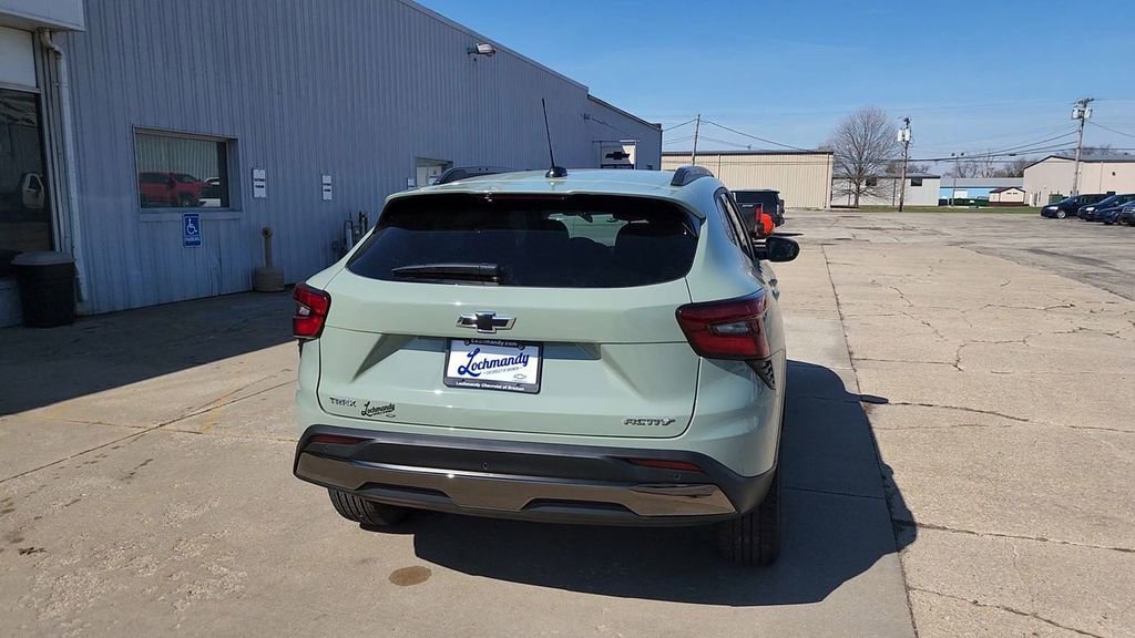 New 2026 Cacti Green Chevrolet ACTIV image 8