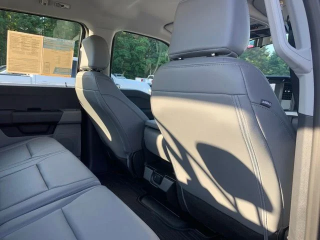 Used 2026 White Ford XL image 17