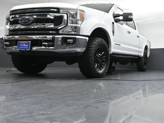 Certified Used 2021 Oxford White Ford XLT image 38