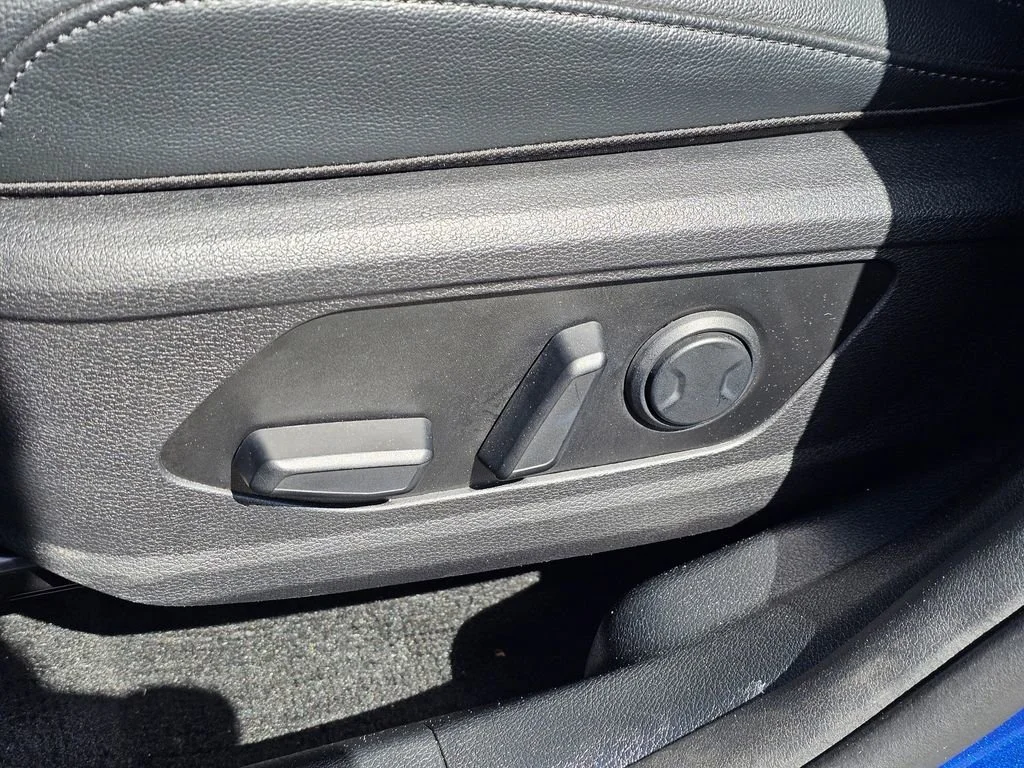 Used 2024  Kia X-Pro Prestige image 23
