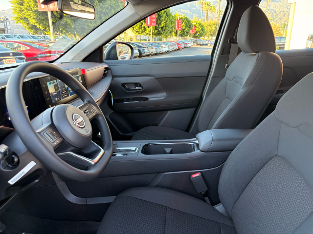 New 2027 Deep Blue Pearl Nissan S image 25
