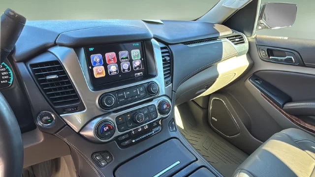 Used 2018 White Chevrolet Premier image 25