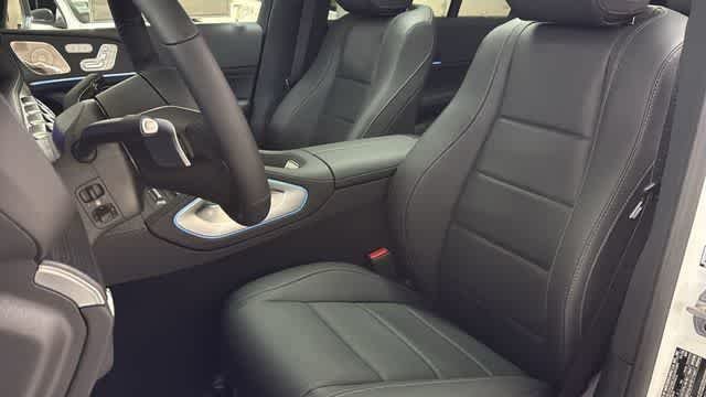 Certified Used 2026 MANUFAKTUR Moonlight White magno Mercedes-Benz GLE 350 image 4