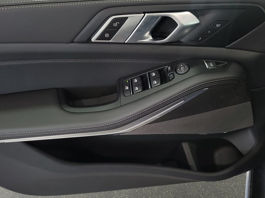 2026 BMW X5 40i - Photo 14