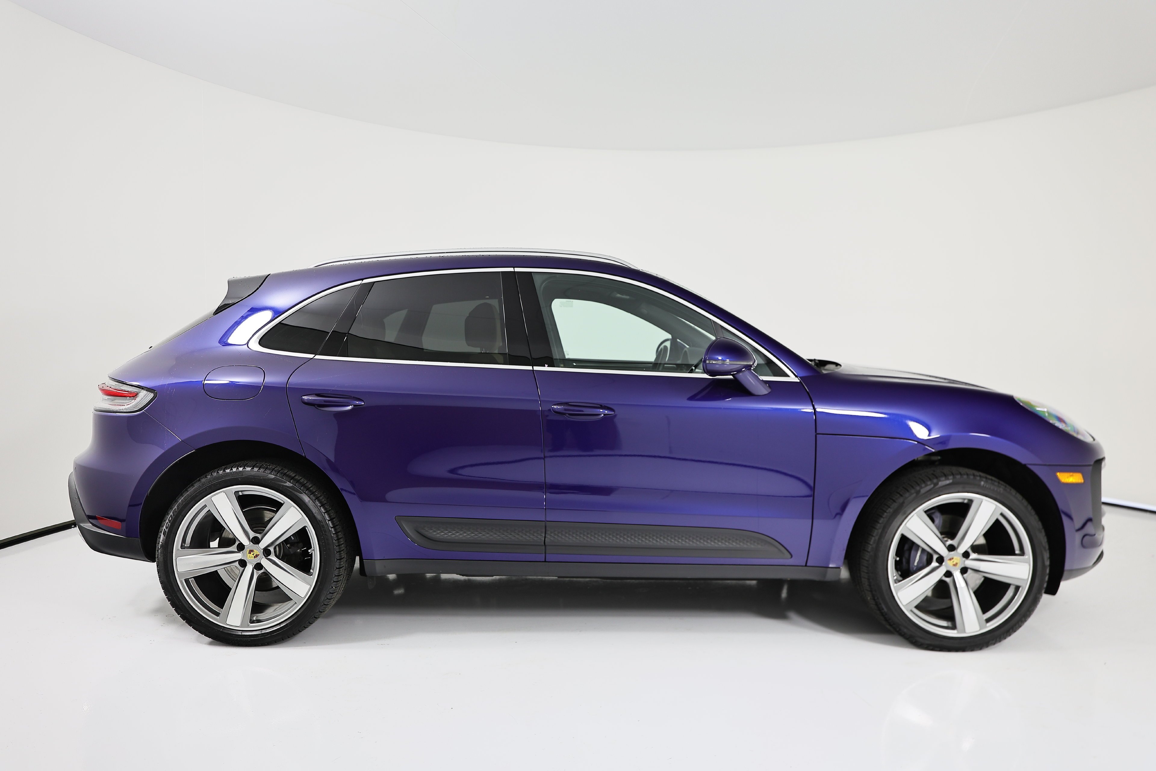 Used 2026 Blue Porsche  image 8