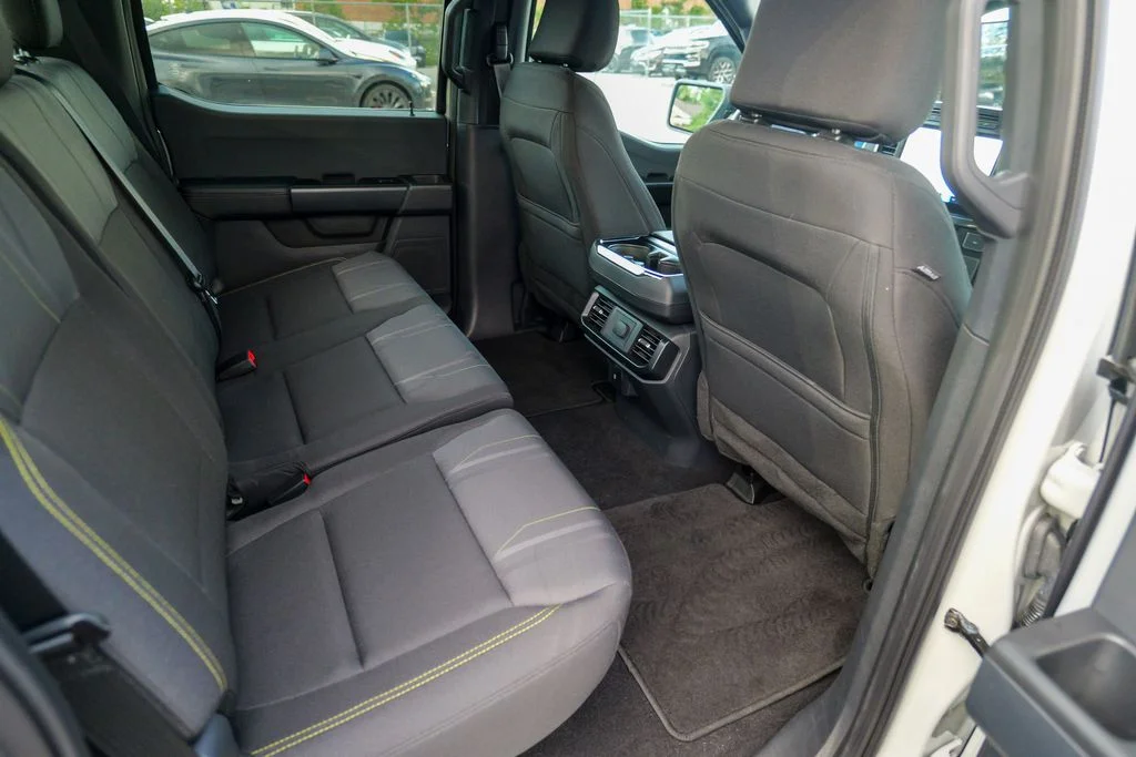 Used 2024 Avalanche Ford STX image 33