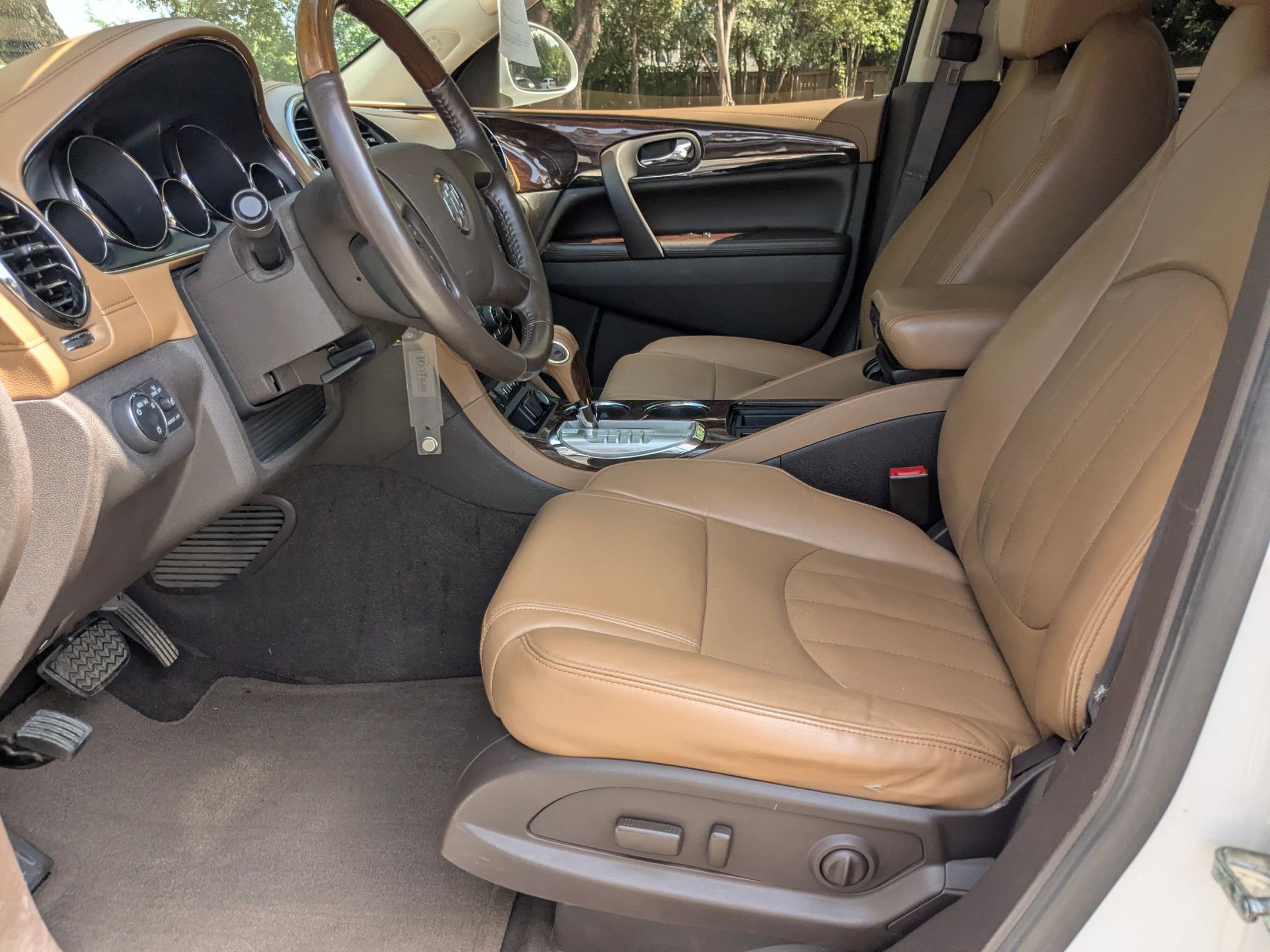 Used 2017 Summit White Buick Leather image 9