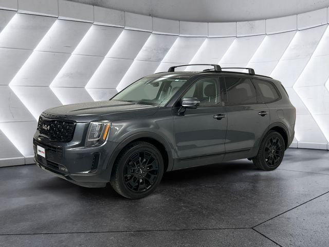 Used 2022 Gray Kia SX image 3