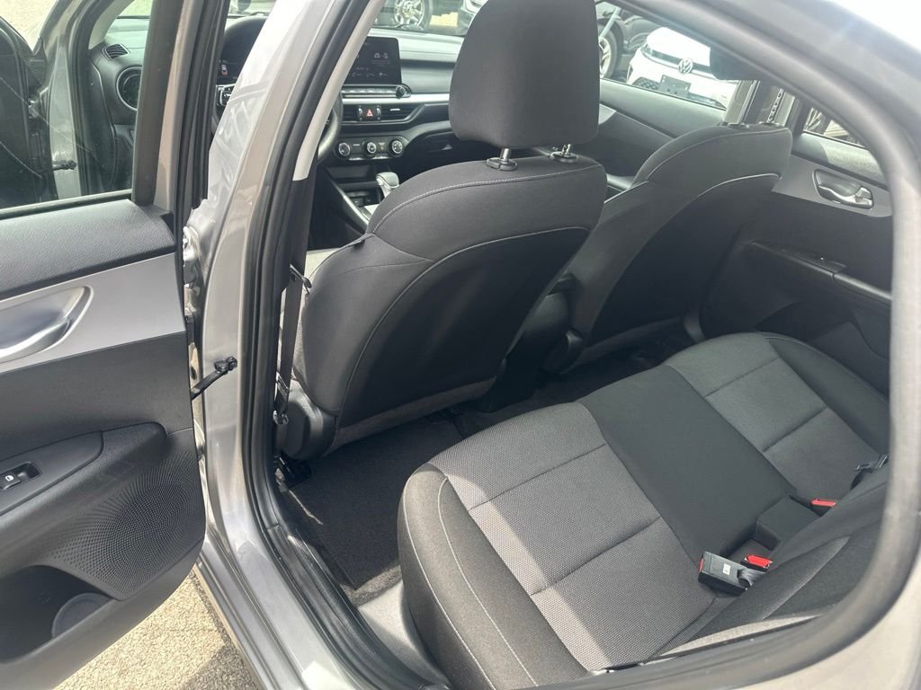 Used 2024 Gray Kia LXS image 24
