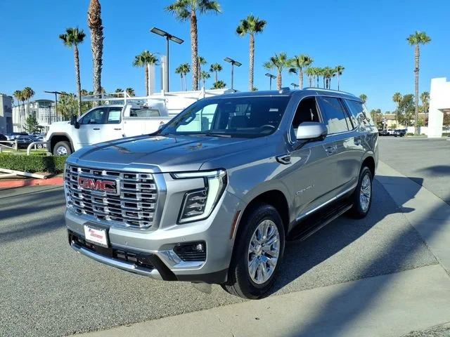 Used 2025 Sterling Metallic GMC Denali image 10