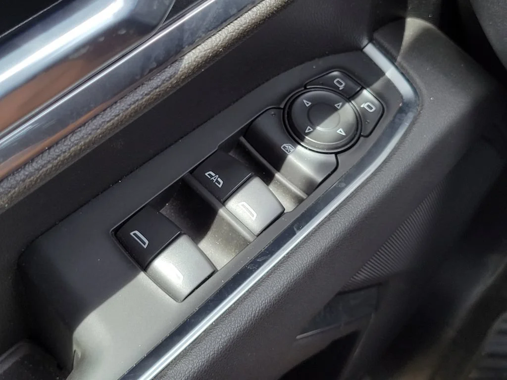 Used 2026 Sterling Gray Metallic Chevrolet LT image 25