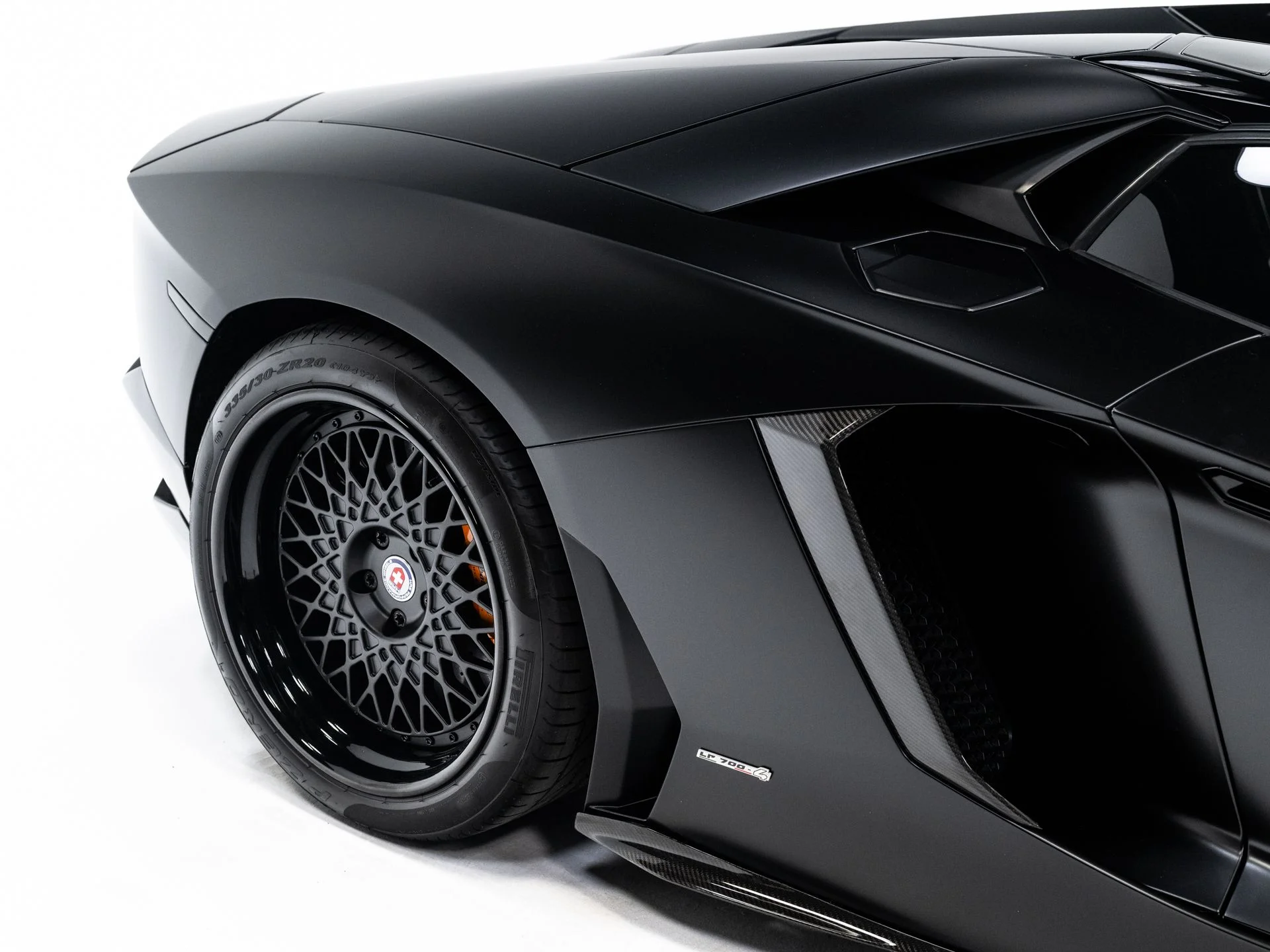 Used 2014  Lamborghini Roadster image 97