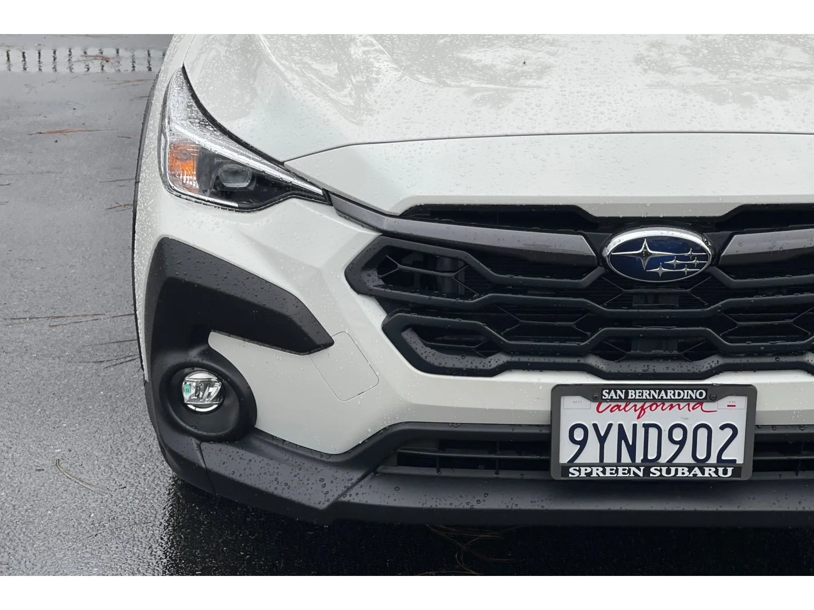 Used 2026 Crystal White Pearl Subaru Premium image 29