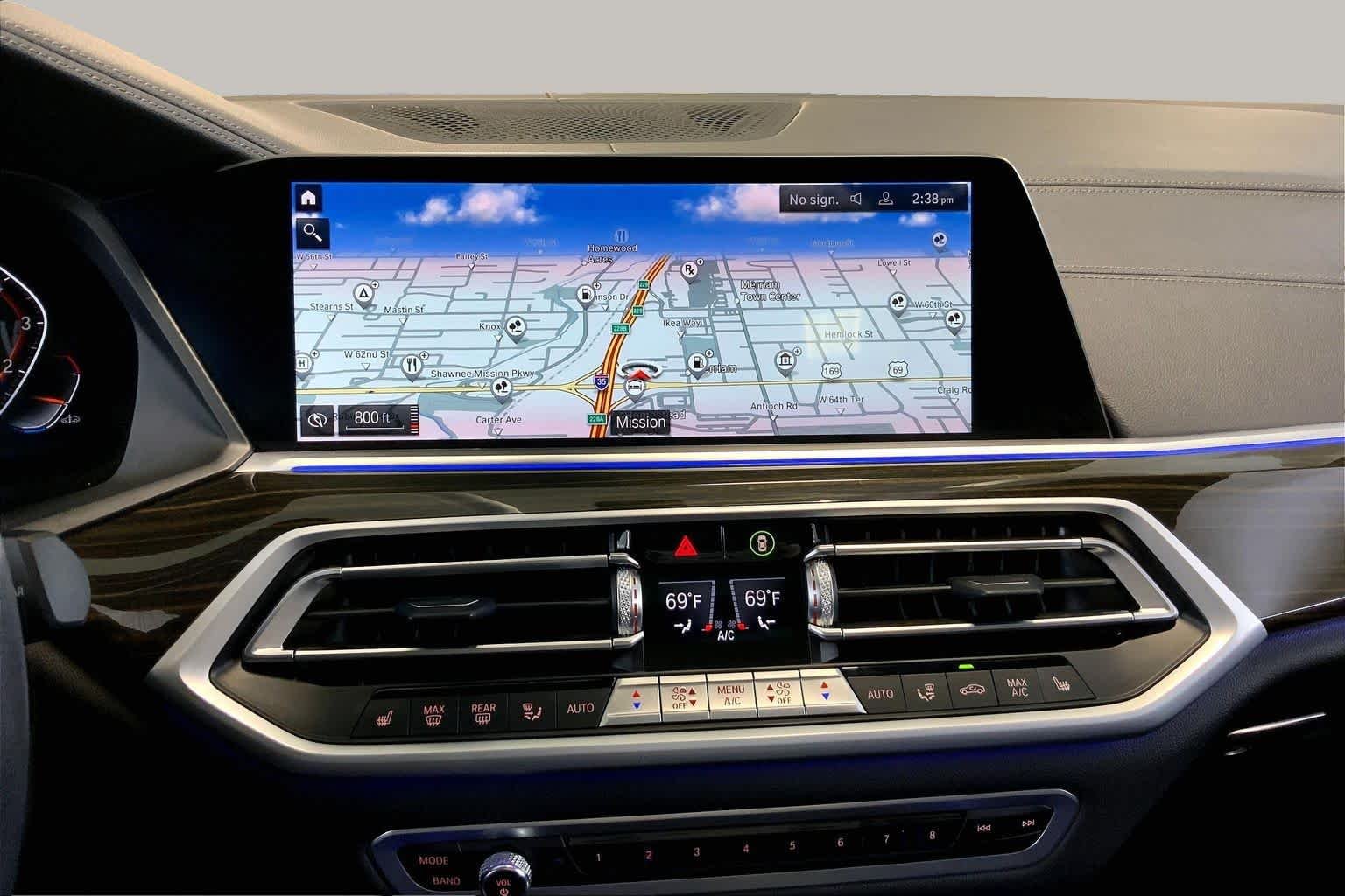 Used 2021 Alpine White BMW xDrive40i image 6