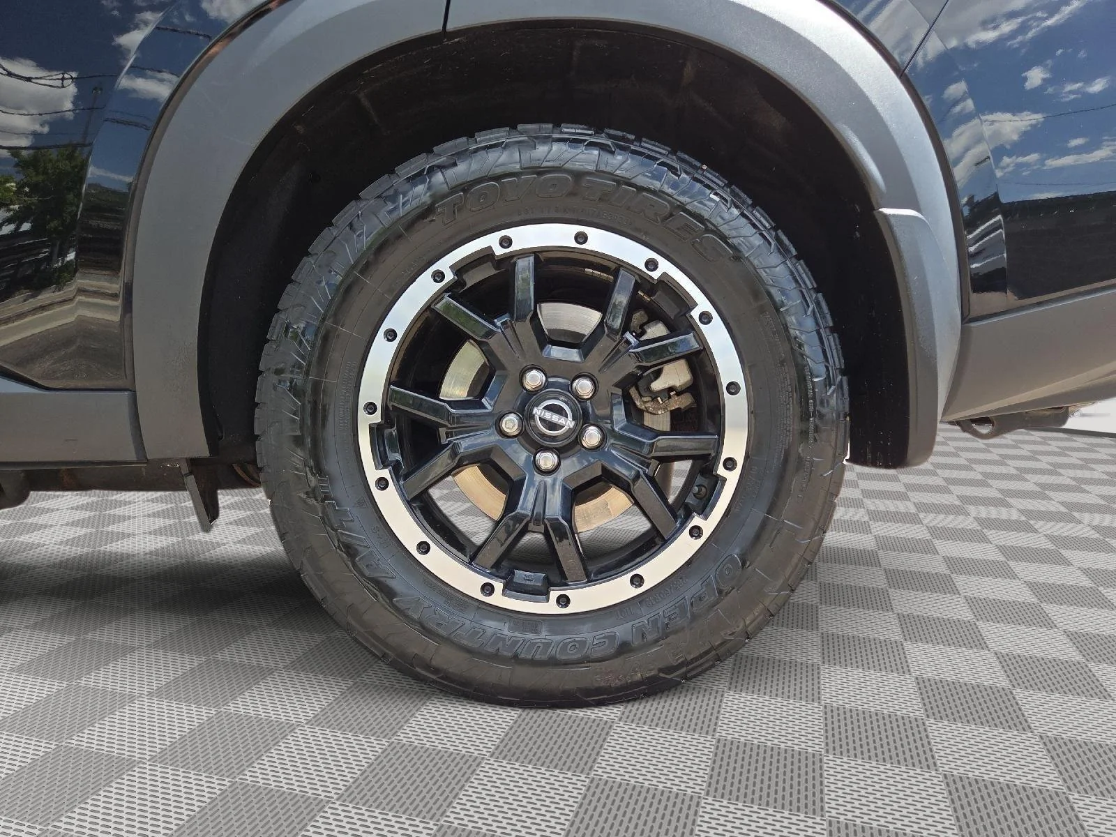 Used 2024 Super Black Nissan Rock Creek image 12