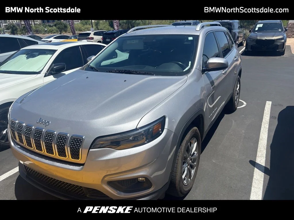 2019 Jeep Cherokee Latitude Plus 4X4's photo