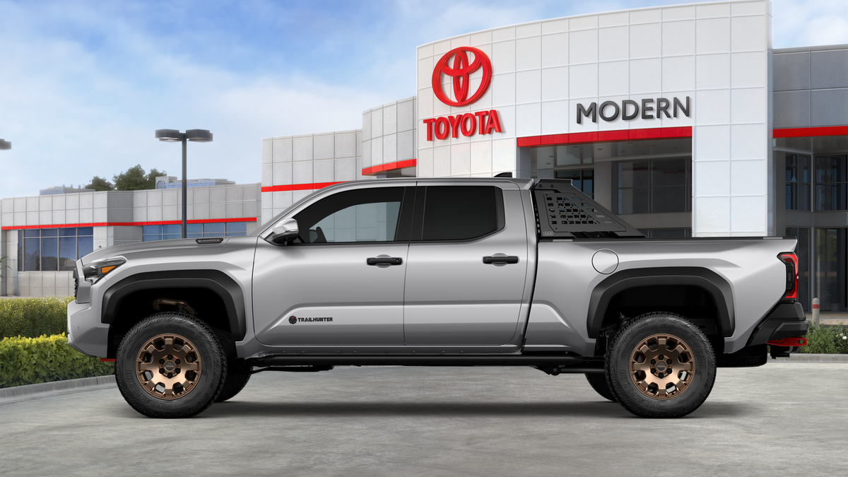 New 2025 Celestial Silver M Toyota Trailhunter image 88