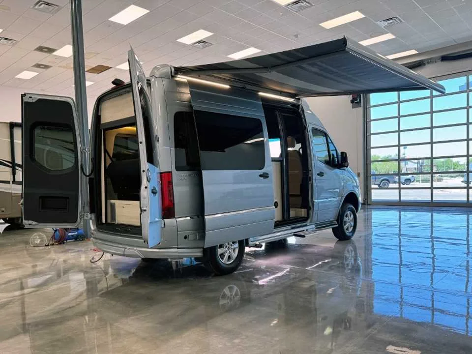 New 2026 SILVER AIRSTREAM  image 8