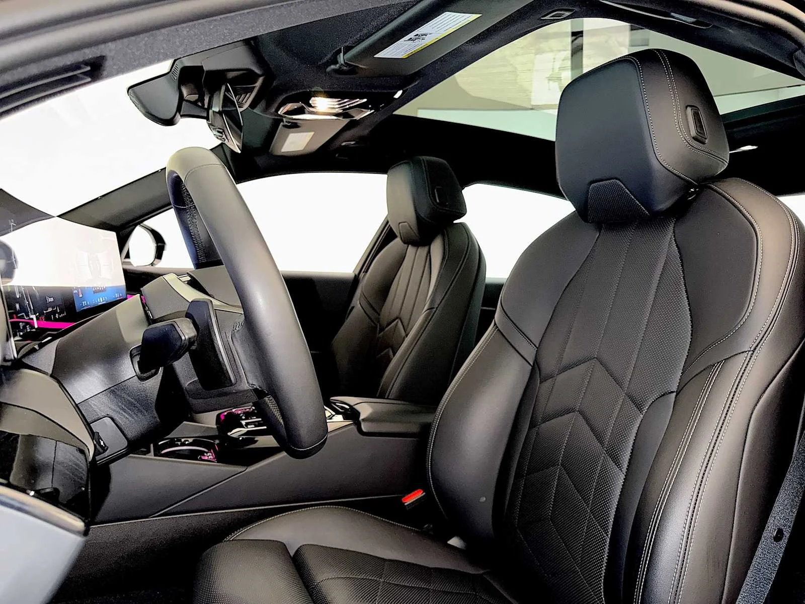 Used 2024 Black Sapphire Metallic BMW 540i xDrive image 20