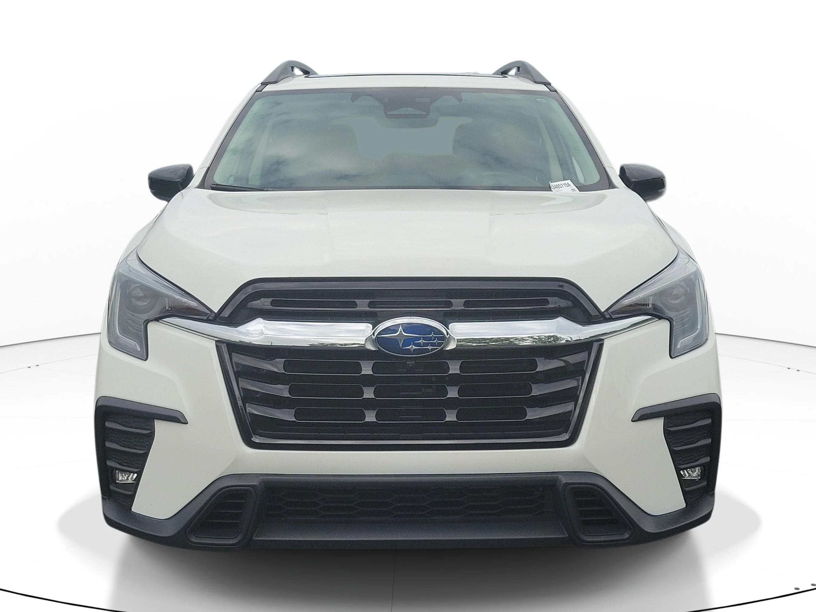 Used 2024 Crystal White Pearl Subaru Limited image 2