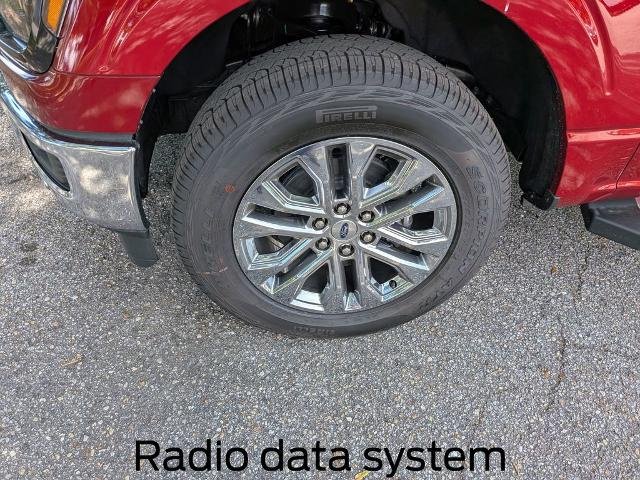 New 2026 Ruby Red Metallic Tinted Clearcoat Ford XLT image 14