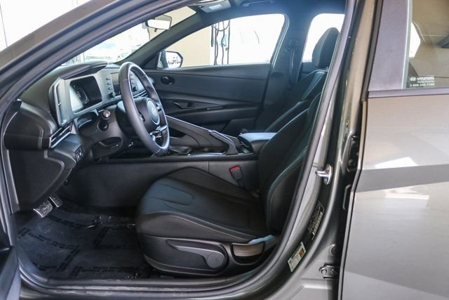 Certified Used 2025 Gray Hyundai SEL Sport image 21