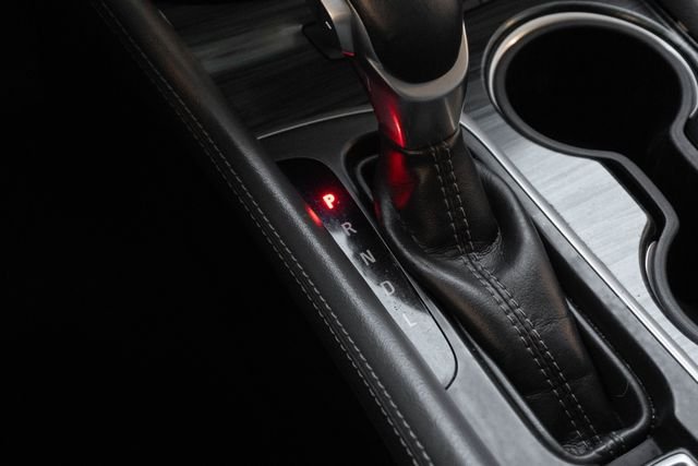 Used 2020 White Buick Essence image 25