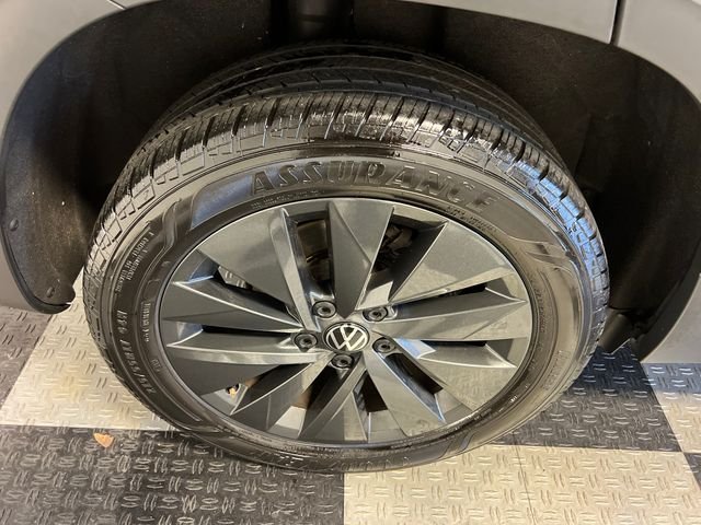 Certified Used 2024 Black Volkswagen 1.5T S image 14
