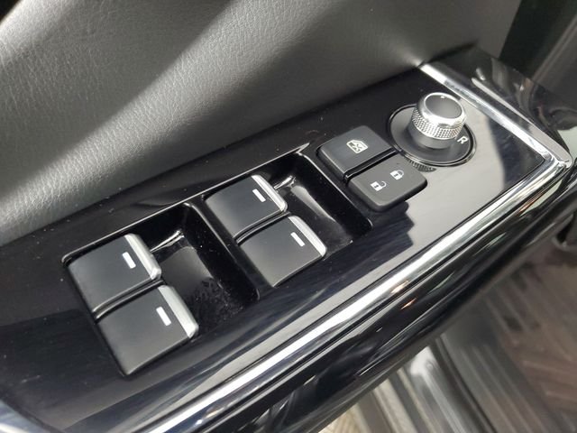 Certified Used 2022 Gray Mazda Touring image 17