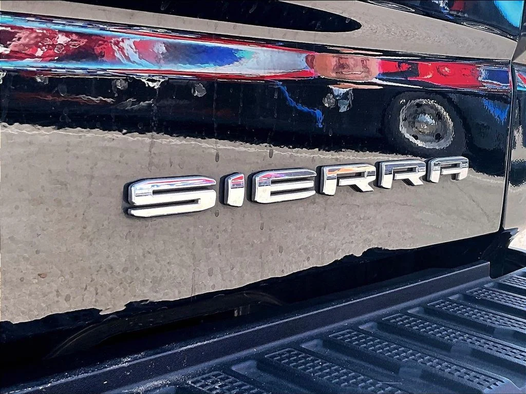 Used 2020 Black GMC Denali image 9