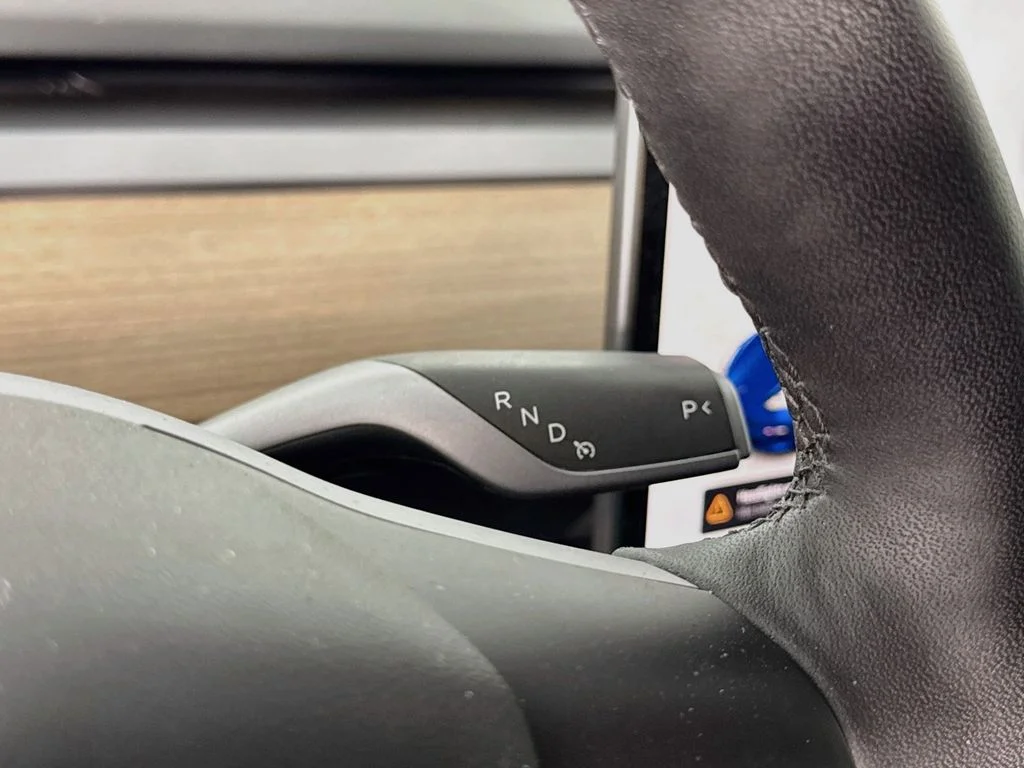 Used 2022 Blue Tesla Performance image 17