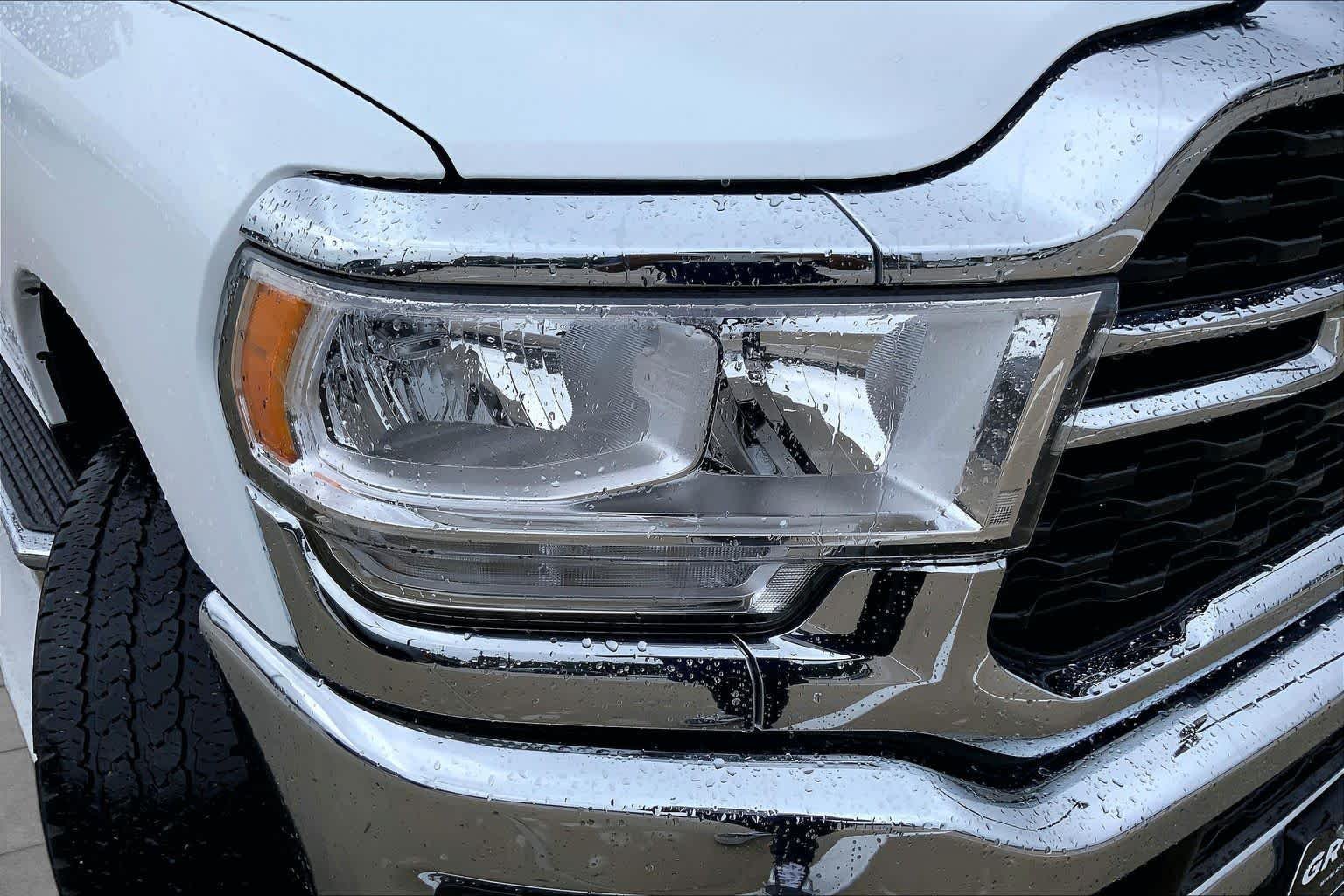 Used 2024 Bright White Clearcoat Ram Big Horn image 26