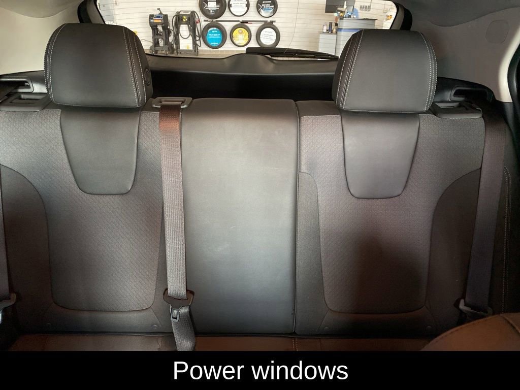 2025 Buick Encore GX Preferred - Photo 13