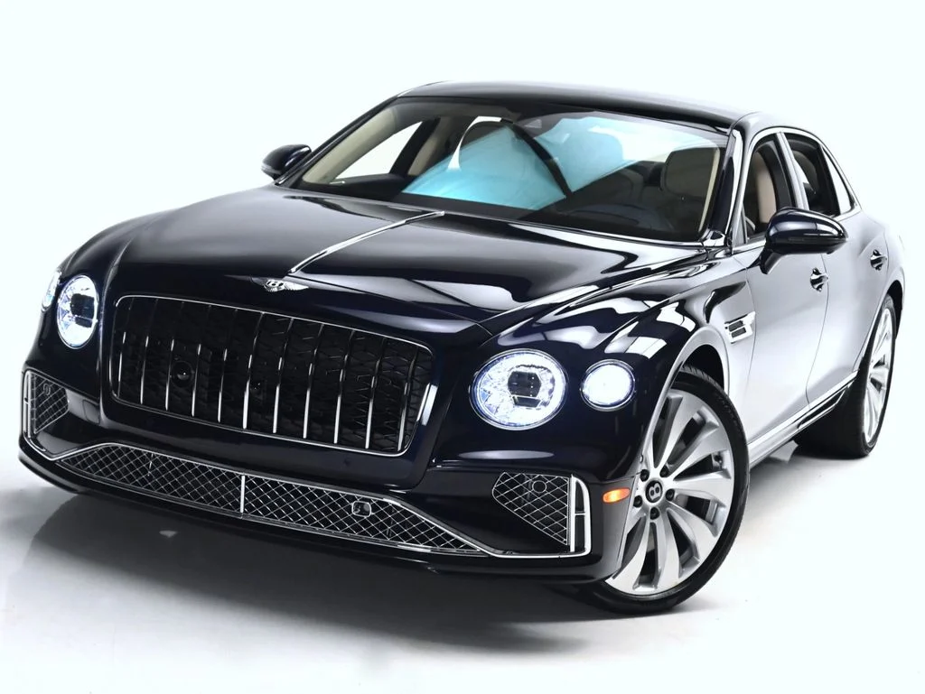New 2026 Dark Sapphire Bentley  image 39