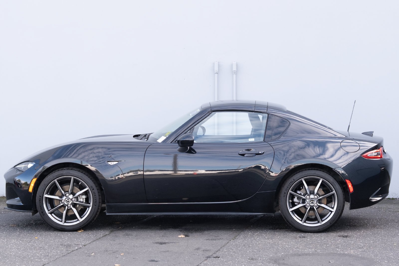 Used 2018  Mazda Grand Touring image 19