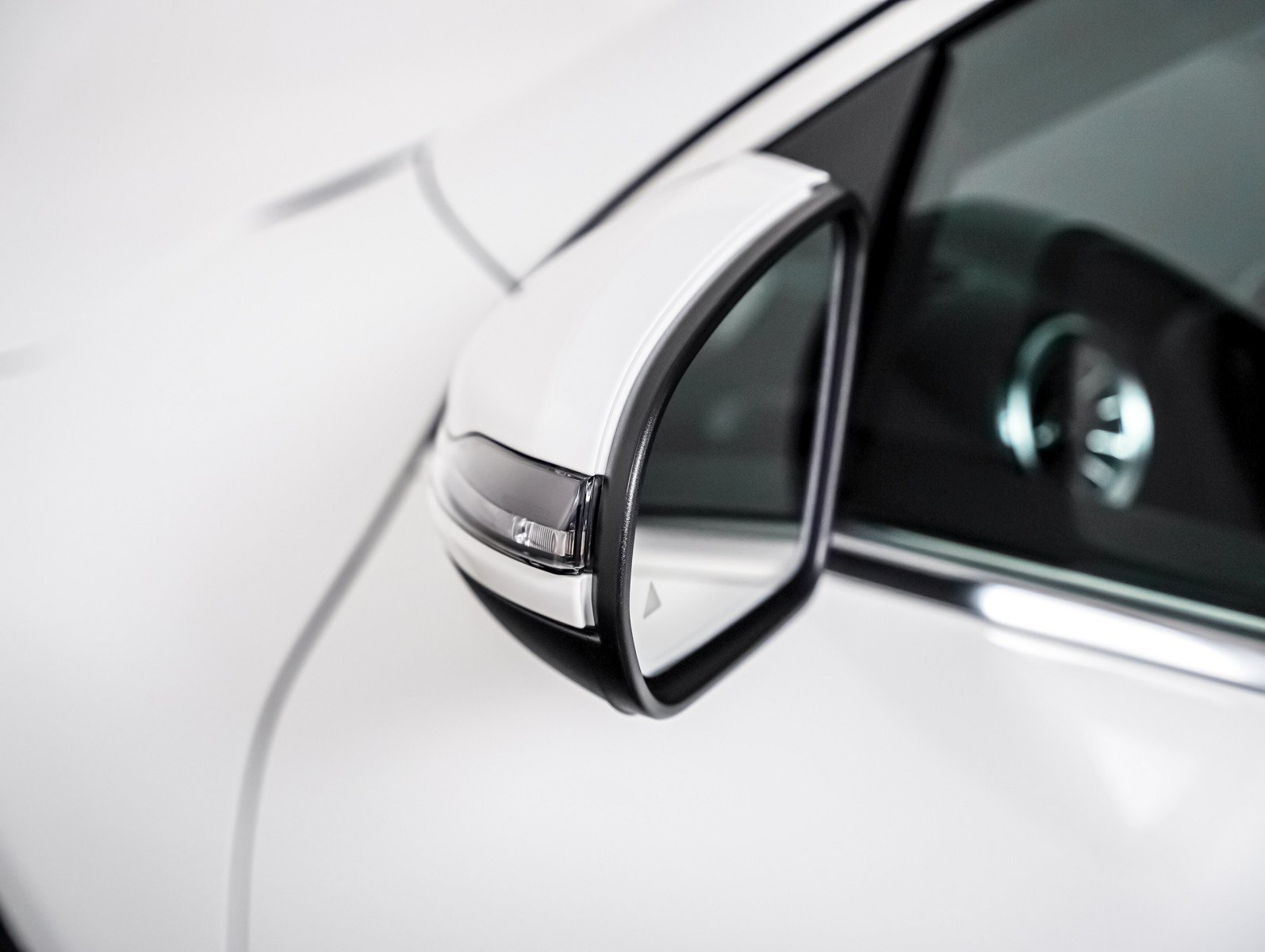 New 2026 Polar White Mercedes-Benz GLA 250 image 22
