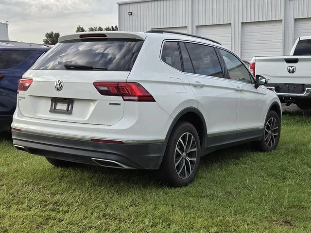 Used 2021 Pure White Volkswagen 2.0T SE image 9