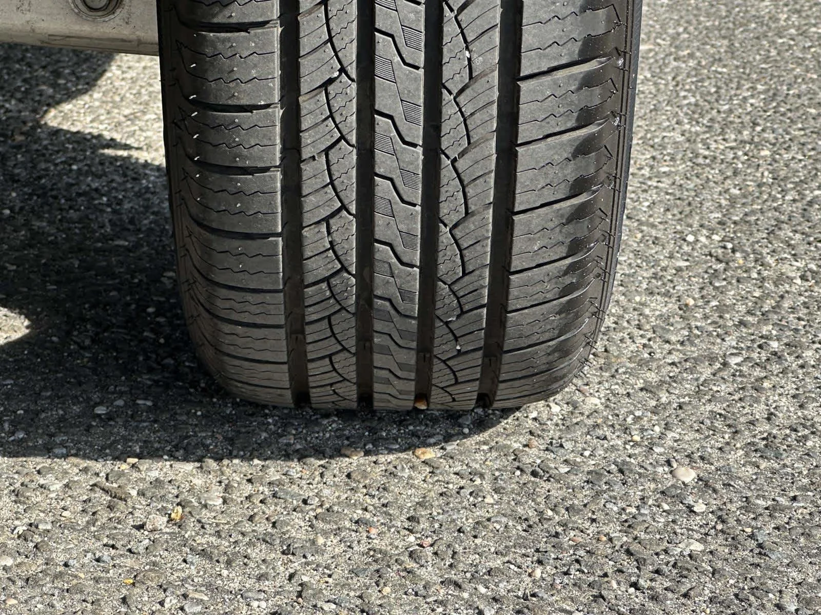Used 2023 Carbonized Gray Metallic Ford Platinum image 16